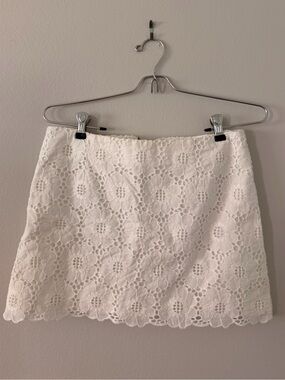 Lilly Pulitzer White Floral Eyelet Mini Skirt with Scalloped Hem